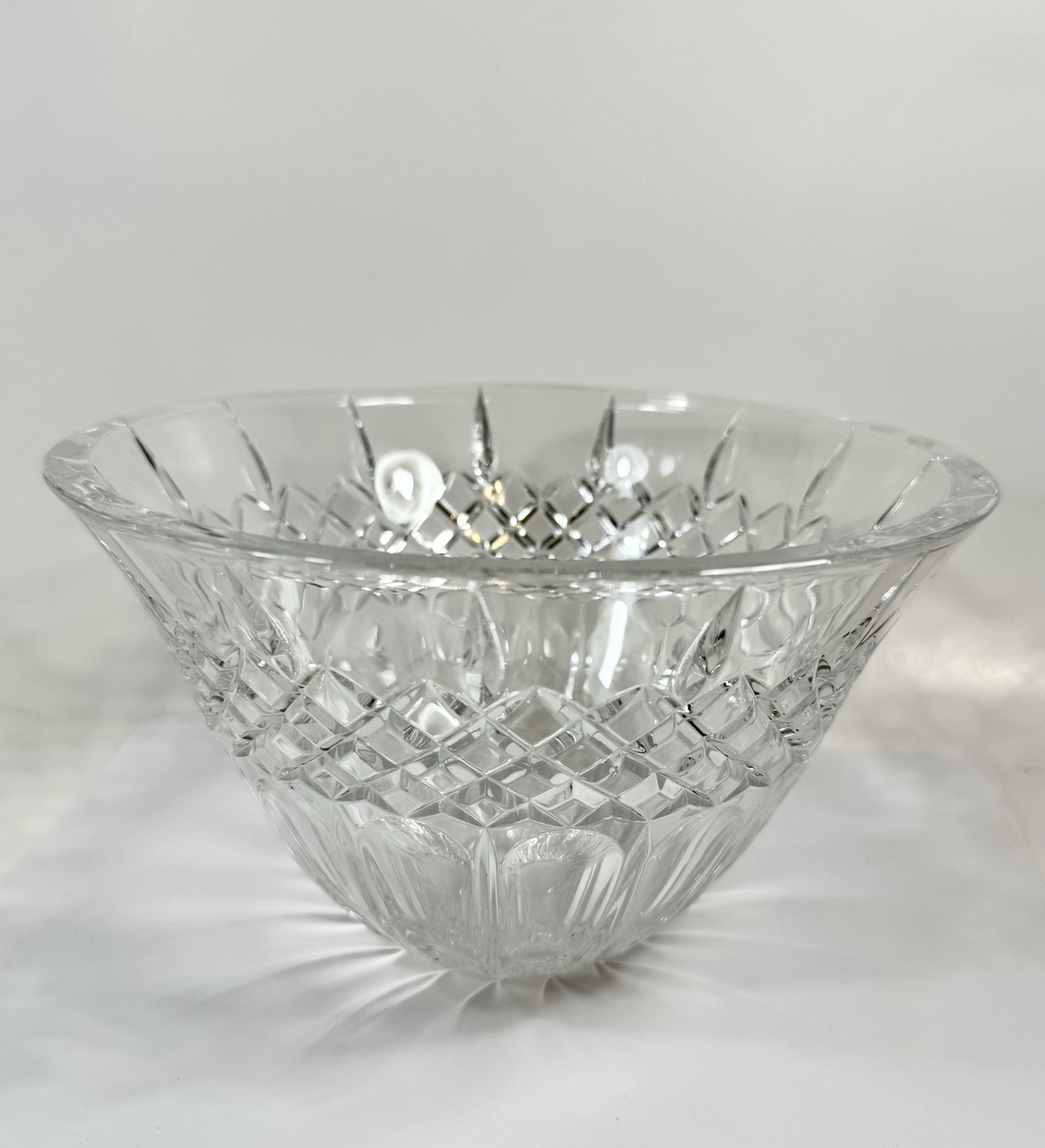 Marquis by Waterford Crystal Bowl Shelton Diamond Cut Glass 8” E38