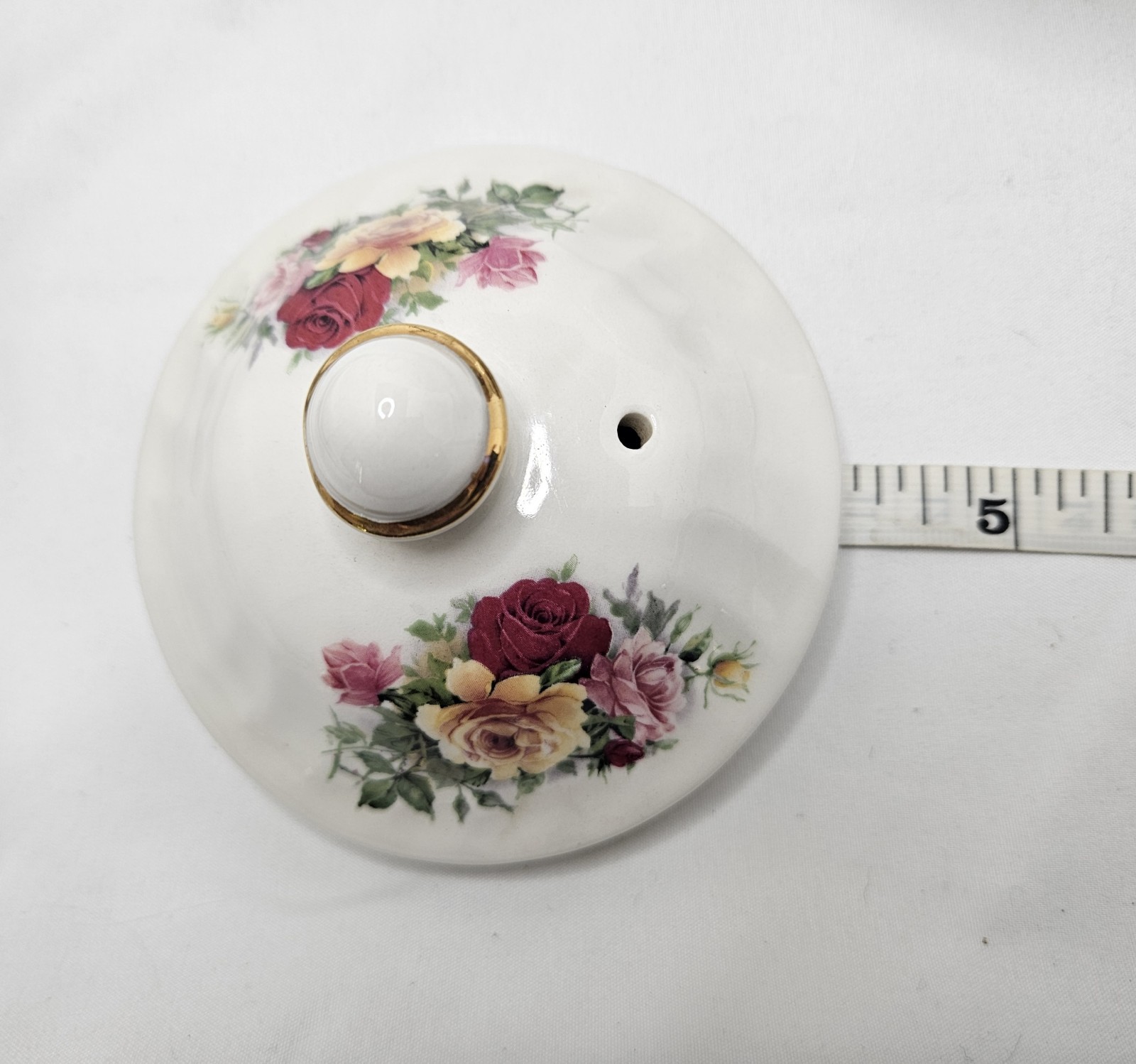 VINTAGE Windsor Bone China Swirled Pink Yellow Red Roses Teapot Made In ENGLAND