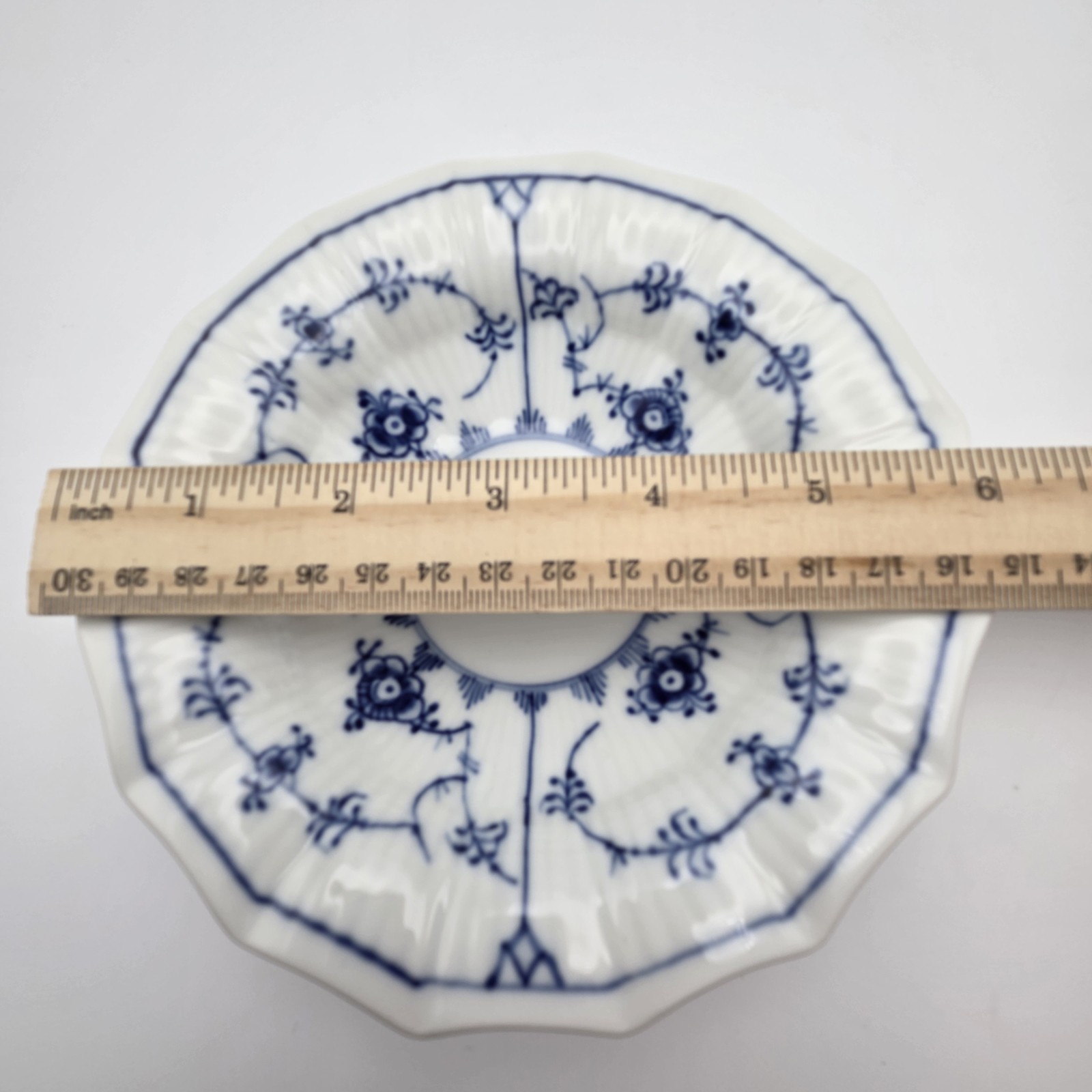 Vintage Royal Copenhagen Blue Fluted Plain 6″ Pickle Relish Dish / Bowl MINT!