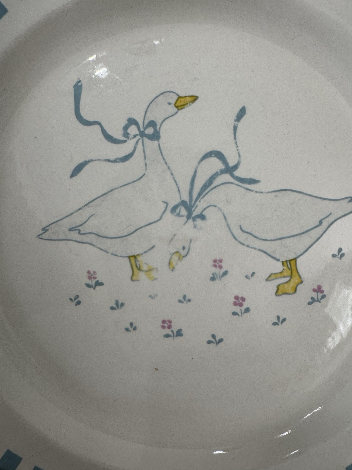 vintage Newcore 1988 stoneware dinner plates Goose Pattern Decoration Set Of 3