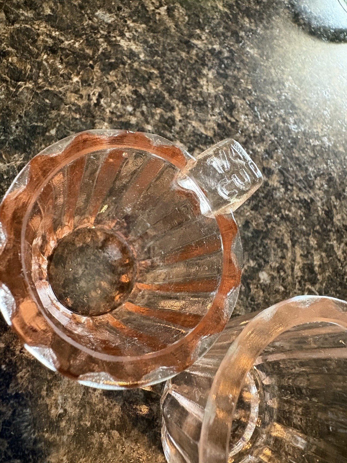 Vintage Jeannette Glass – princess pink and ultra marine with disnctve rib patt