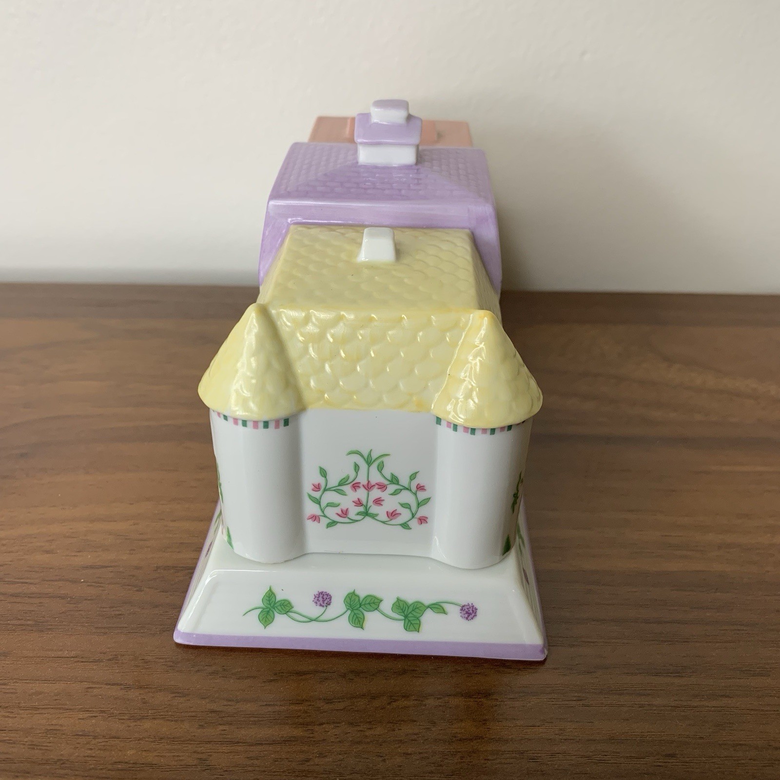 Lenox 1994 Spice Village Butter Dish Victorian Home Design Fine Porcelain