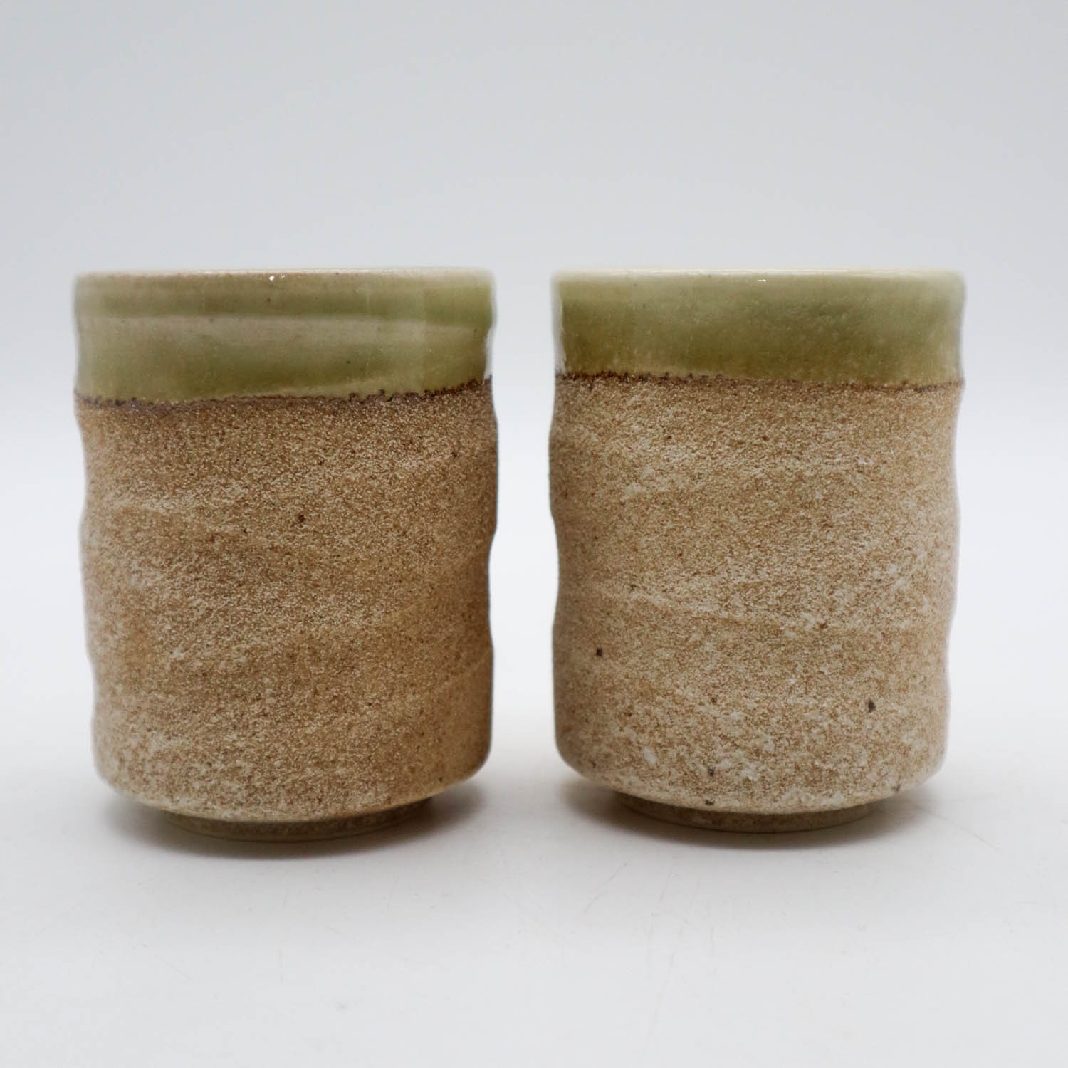 2 Mino Ware Japanese Pottery Yunomi Tea Cups Japan Jade Green & Sand Glaze