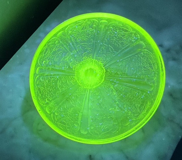 Vintage Antique Uranium Vaseline Green Glass Candy Dish Lid Only 4 7/8” D
