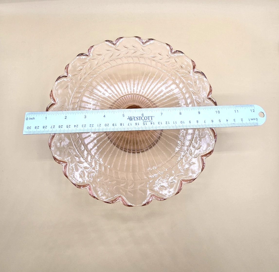 Vintage-like Cambridge Maison Pink Cake Stand By Circleware Crystal 9×3 inches
