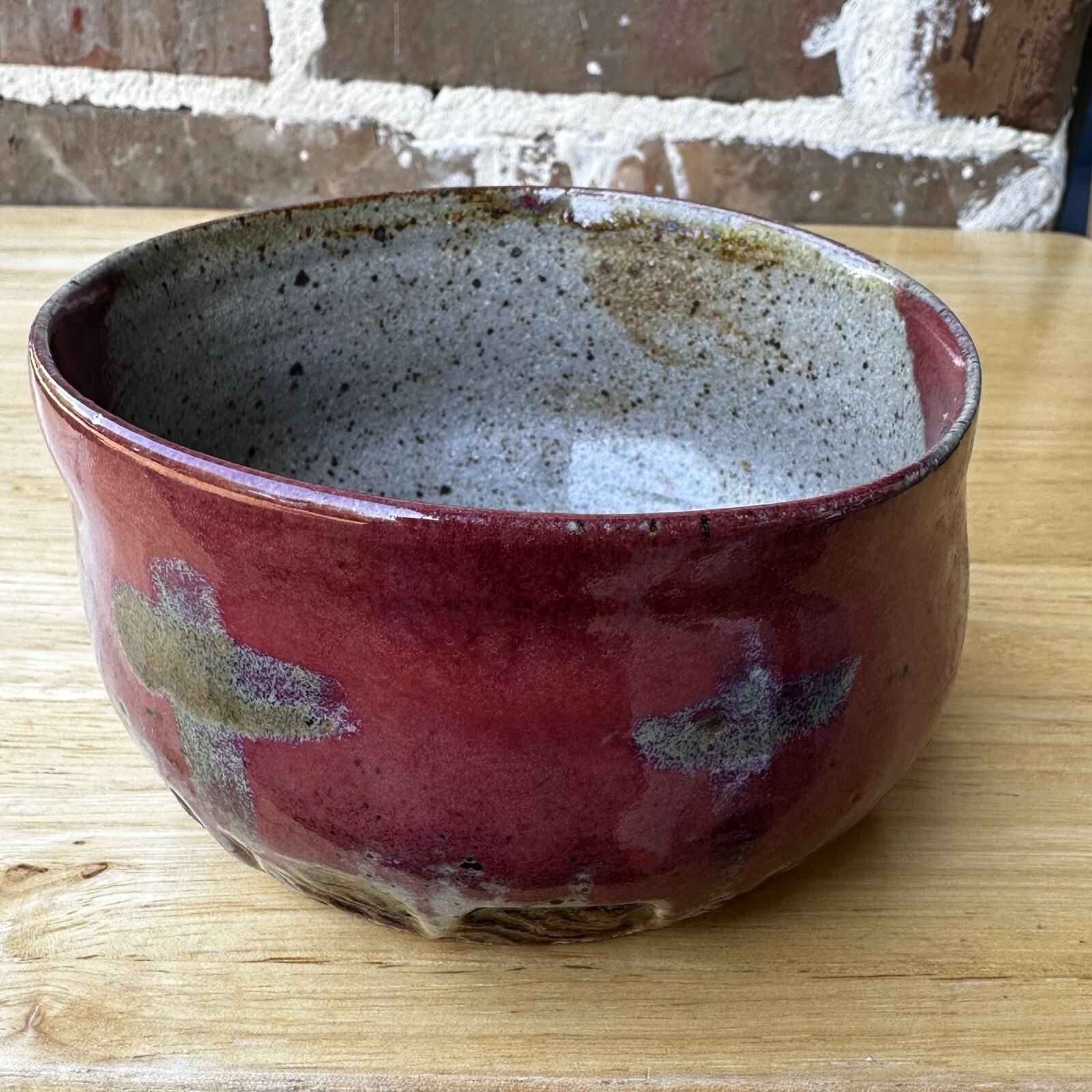 Empty Bowls Art Pottery Bowl 4.5×2.75 Inch Red Beige Cross Motif Speckled Signed