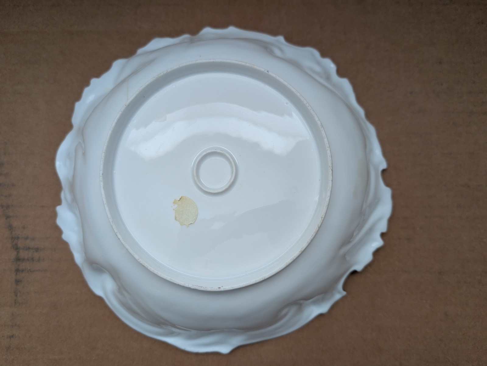 Antique R.S. Prussia 10″ Bowl Magenta Roses Carnation Mold Unmarked 1890-1910