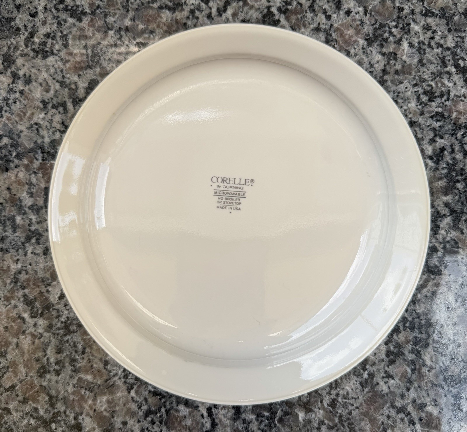 Vintage Corelle FOREVER YOURS 8.5″ Flat Rimmed SOUP Pasta Salad BOWL~Pink Heart