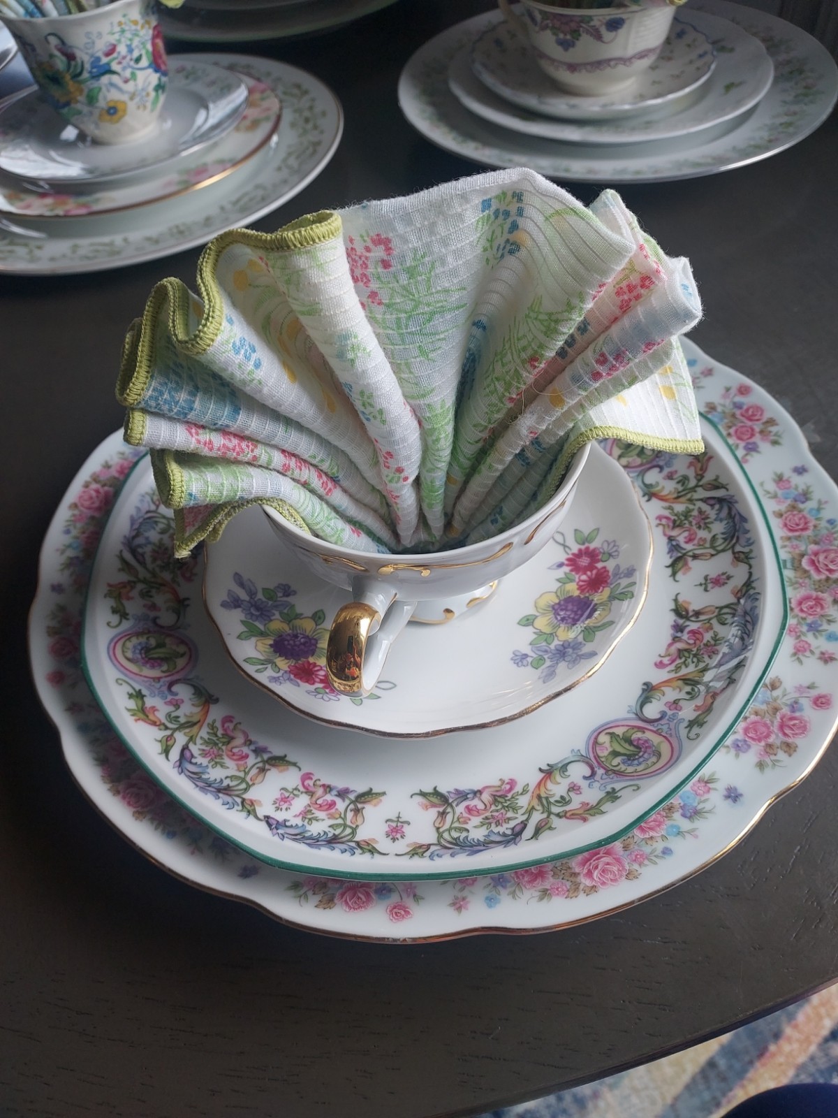6 Garden Party Place Settings Mismatched 4 Pc Floral Botanical Vtg China Napkins