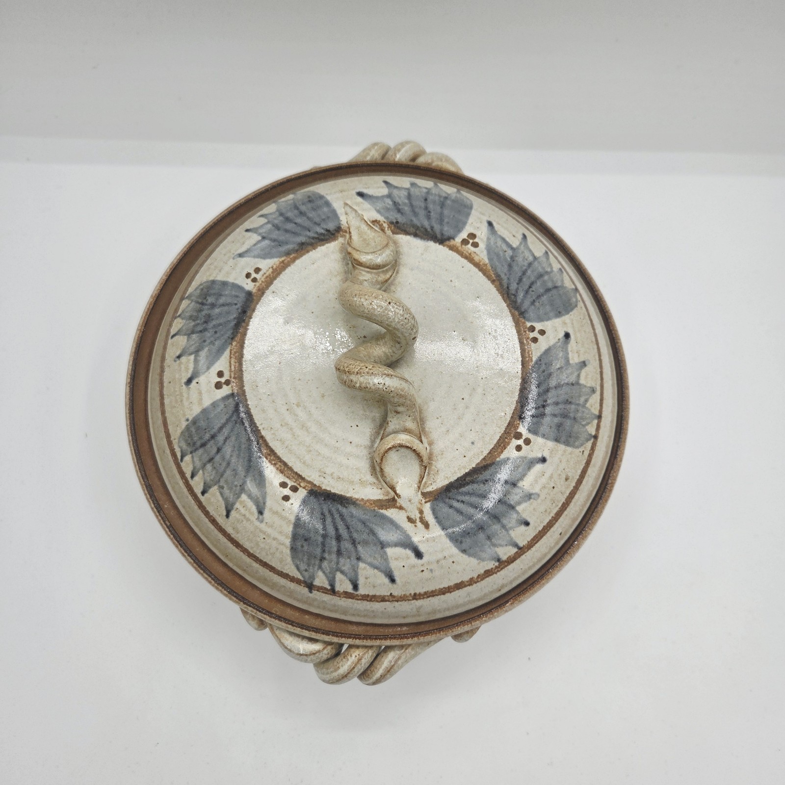 90s The Potter Daughter Charest Pottery 8 in Casserole Dish Lid Spiral Handles