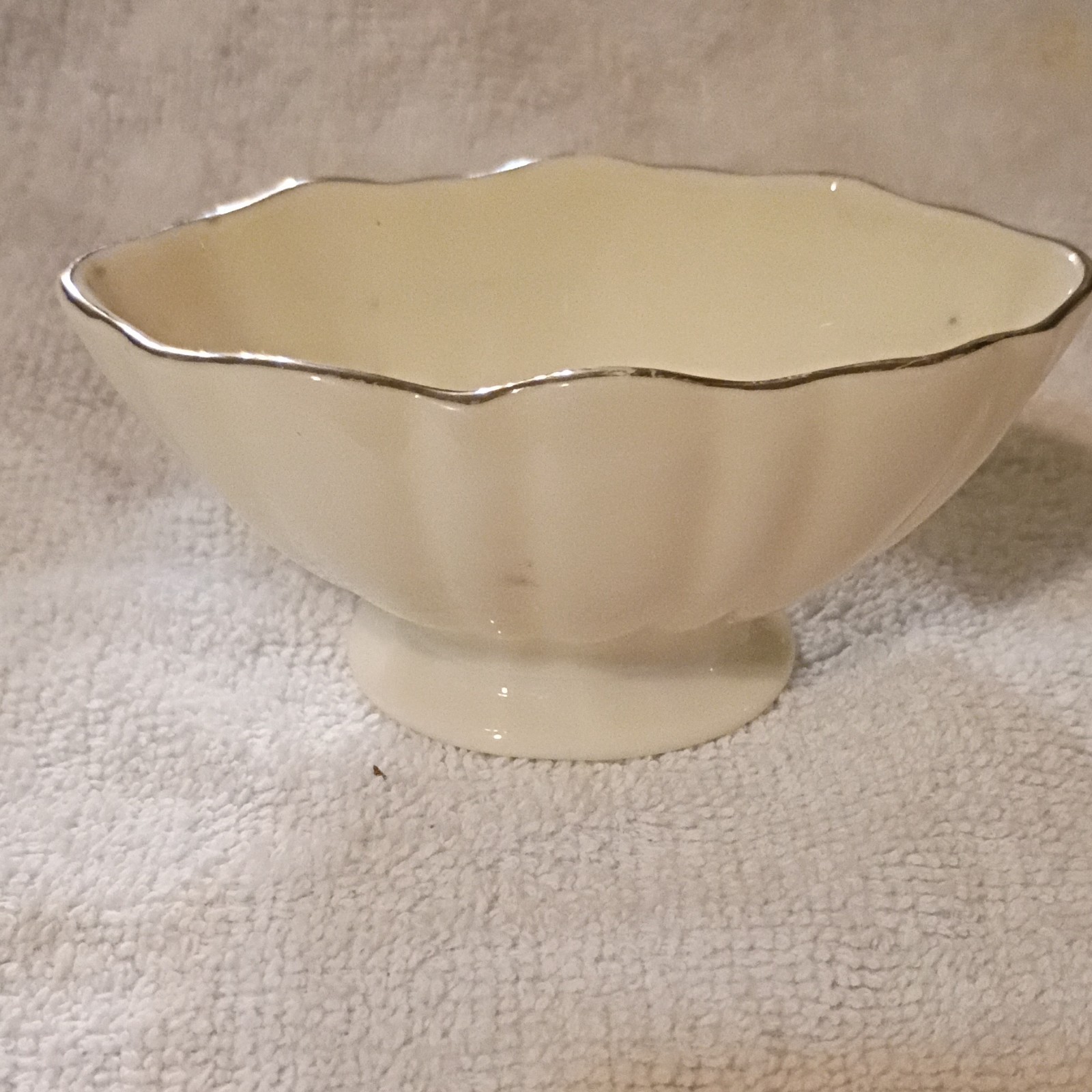 Lenox Ivory Scalloped Rim Pedestal Bowl Dish with Silver Trim, Glossy Ceramic
