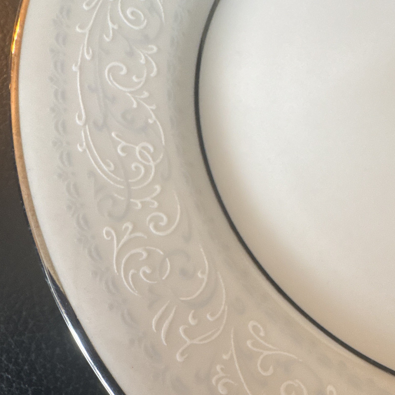 Noritake Trudy 7087 Bread Plate Ivory China White Silver Scroll Pattern Japan