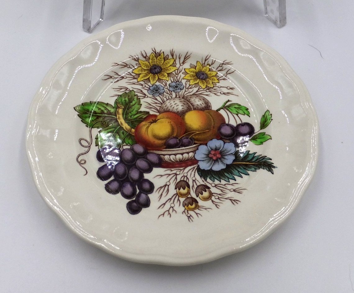Spode England Reynolds Pattern Pair of Bread & Butter Plates 5 1/2 Inches