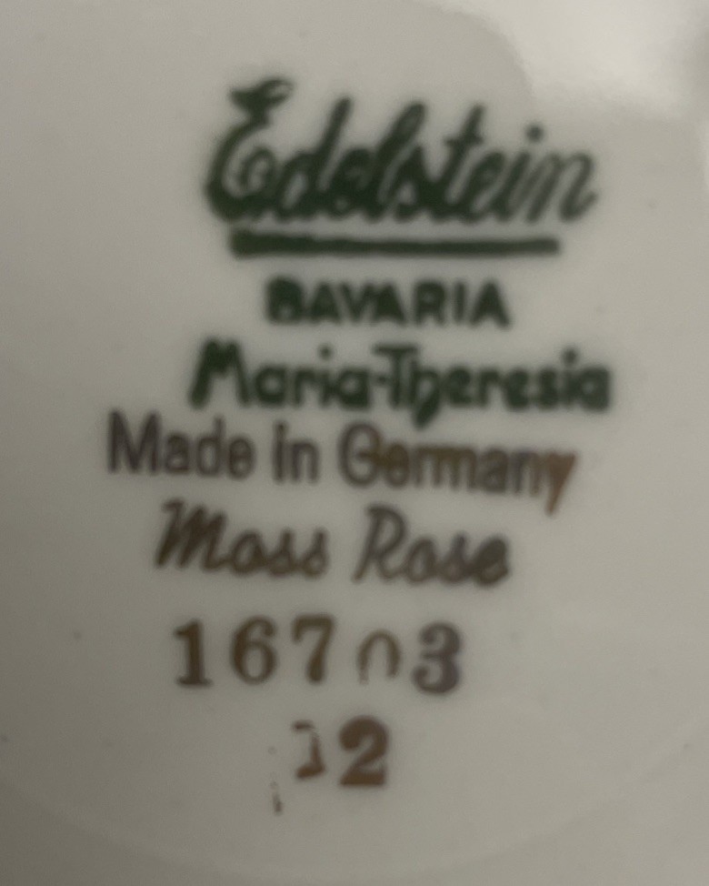 VTG Edelstein MARIA-THERESIA 16703 Moss Rose Dinner Plate 9 3/4”