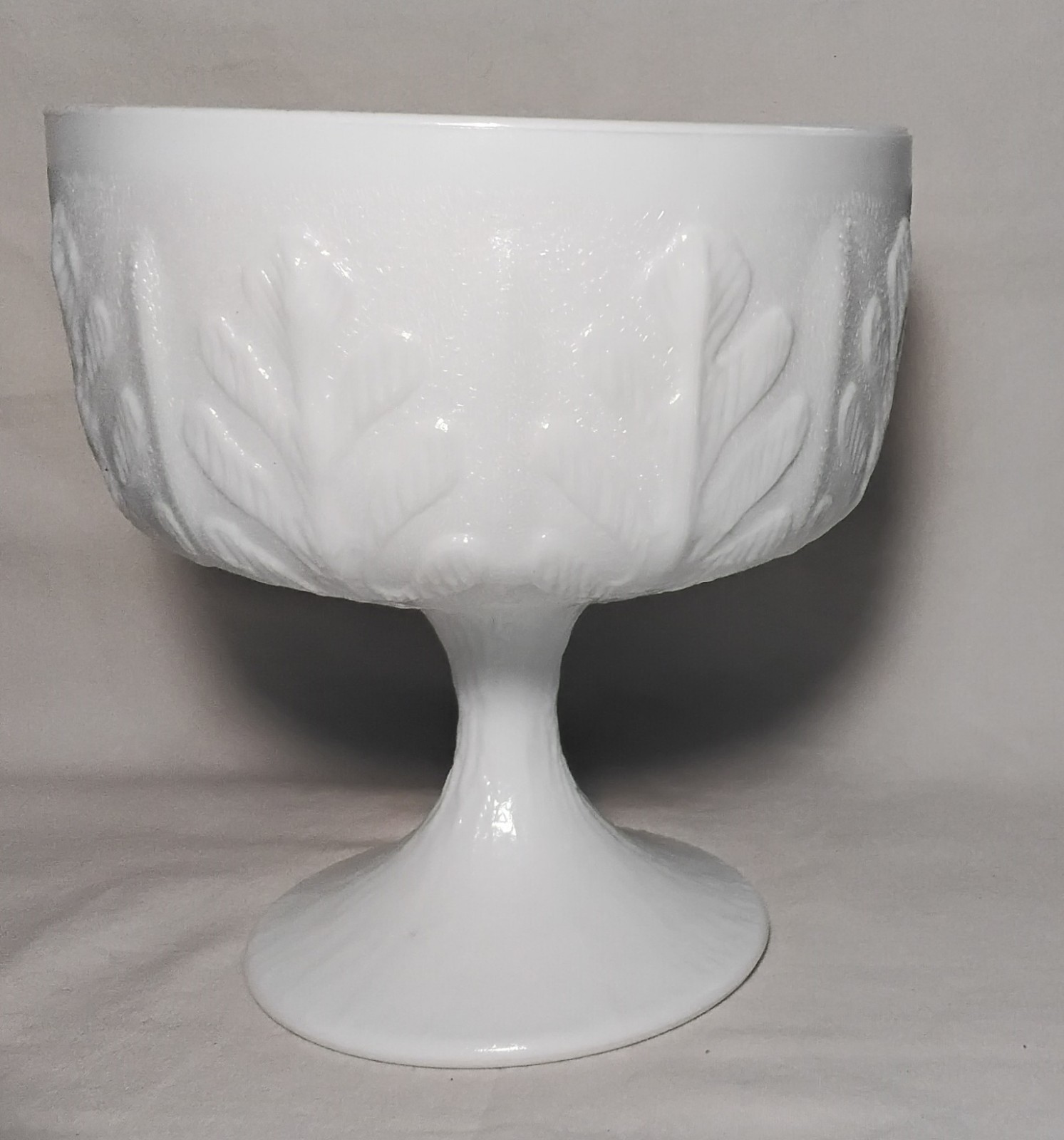 Vntg 1978 FTD Milk Glass Vase Dish Bowl Oak Leaf Pattern Compote Pedestal White