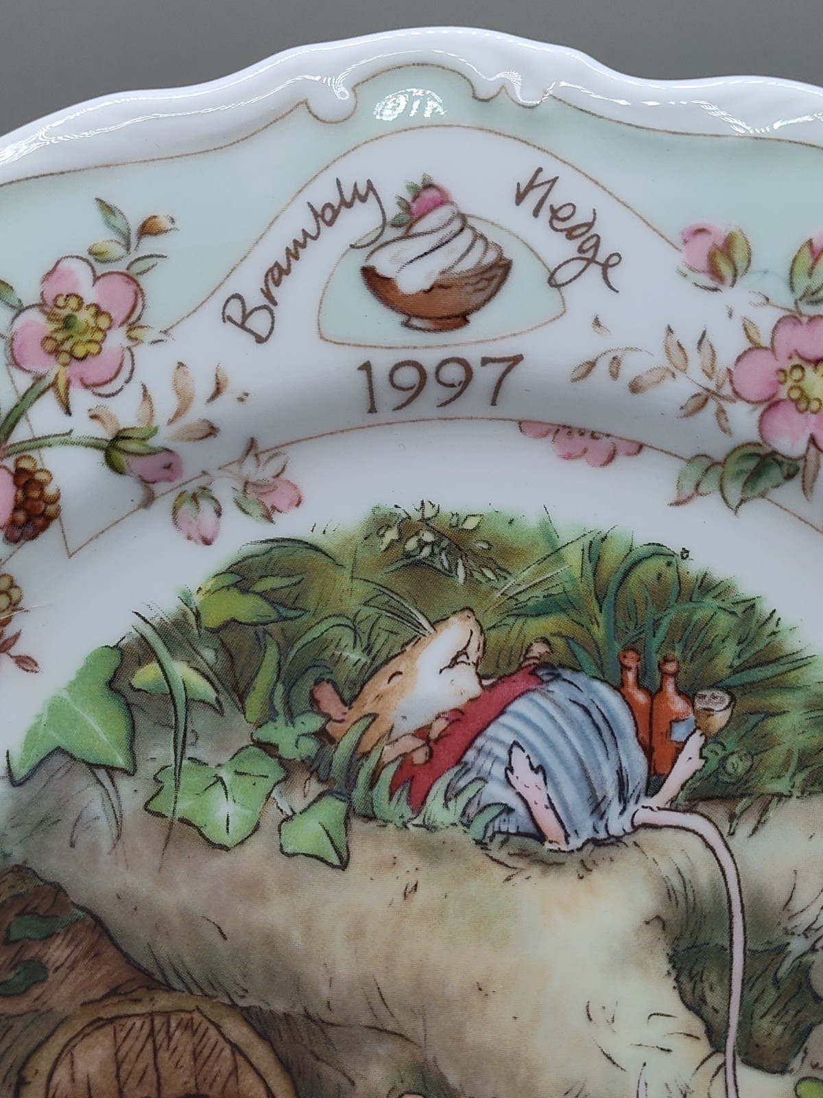 Royal Doulton Brambly Hedge Plate 8” Year 1997 New With Box