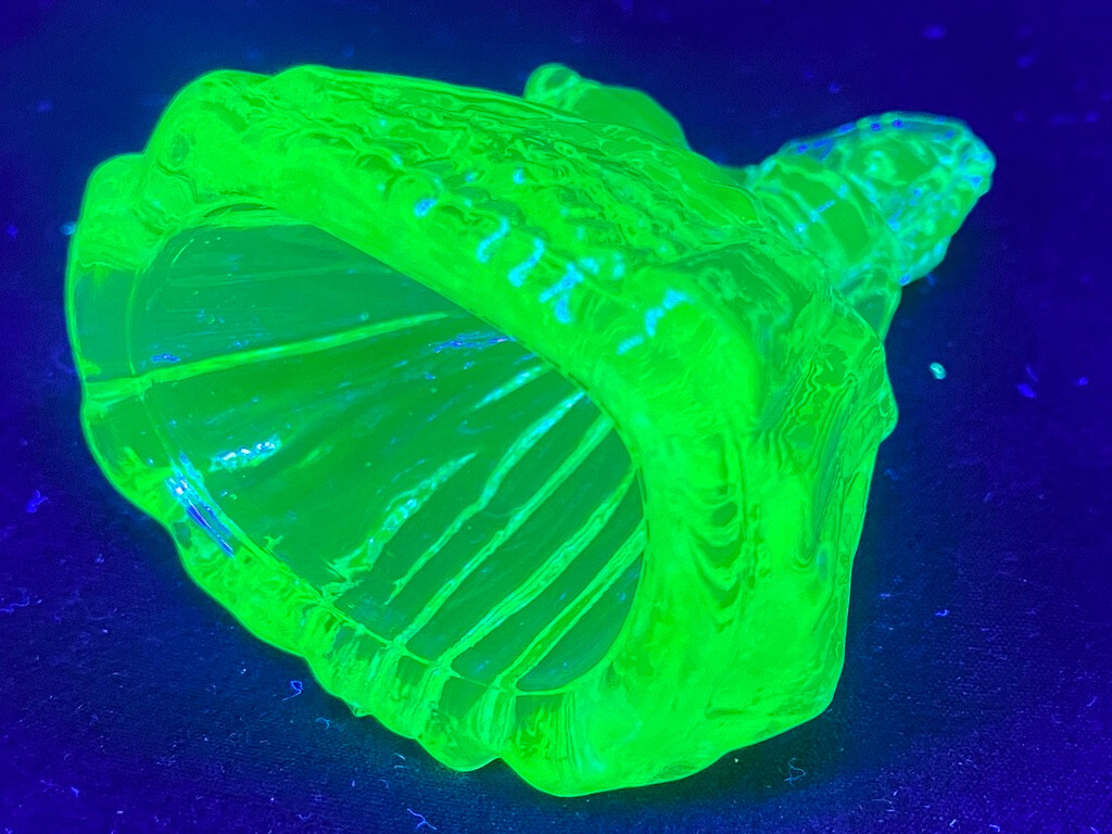 Green Vaseline uranium glass girl doll candy container woman Elizabeth Blue glow