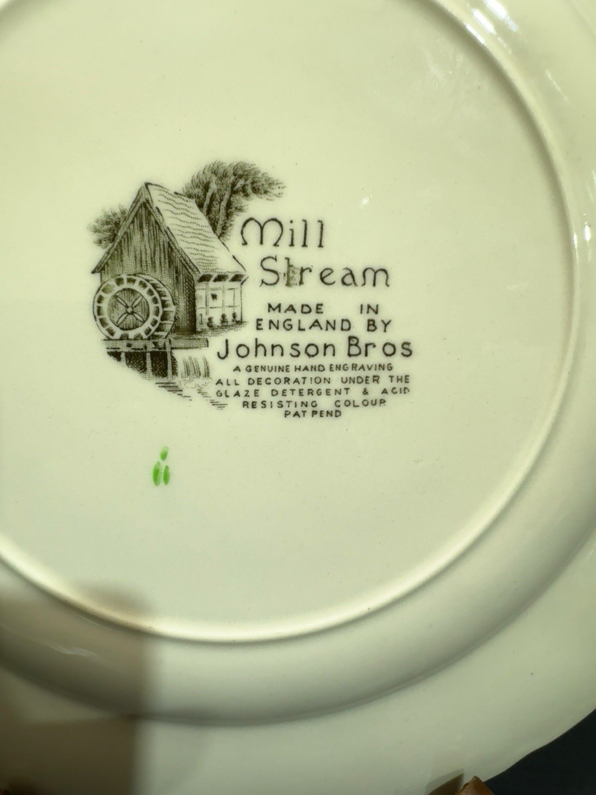 Johnson Bros Mill Stream Dinner Plate 10.25” Made In England Floral Transferware