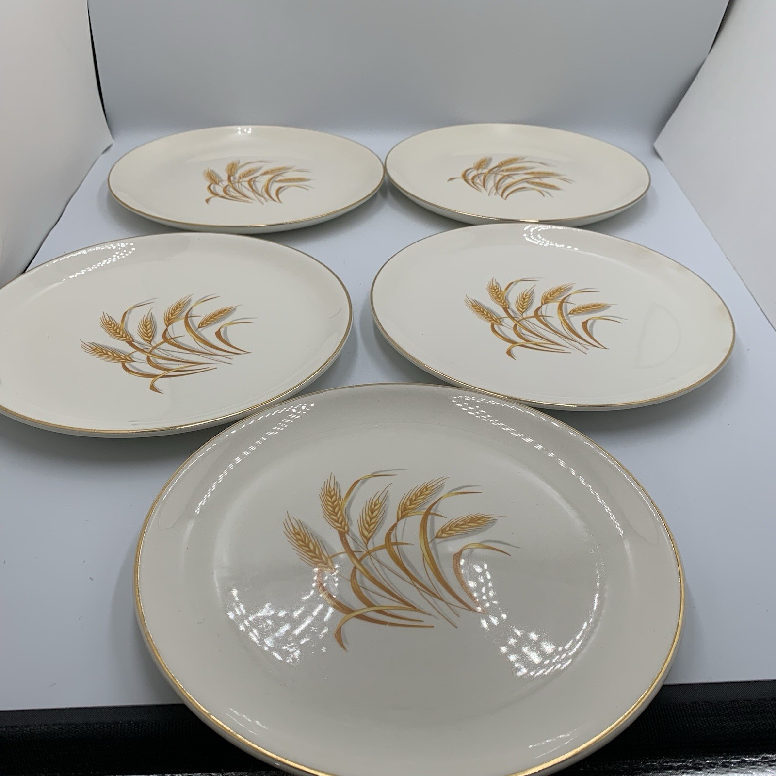 Vintage Homer Laughlin Golden Wheat 9″ Dinner Plates 22K Gold Trim Set of 7