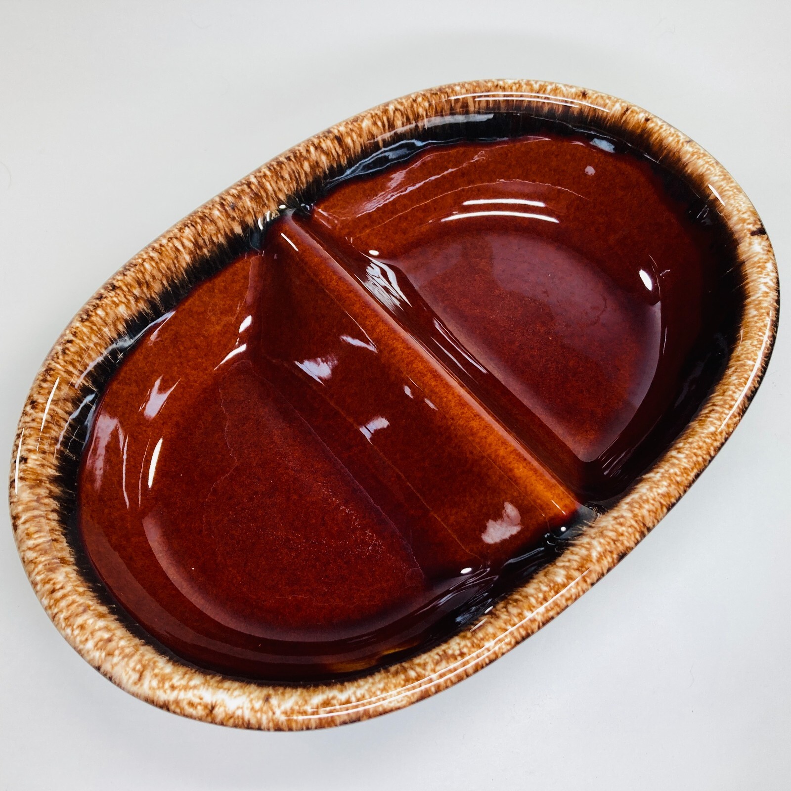 Vintage Hull H.P. Co Oven Proof Oval Divided Casserole – Brown Drip Pottery USA