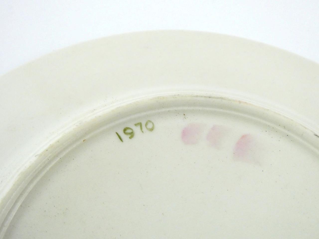 1970s Hand Painted Floral Porcelain 5 Pc Place Setting White Roses Signed VGOOD