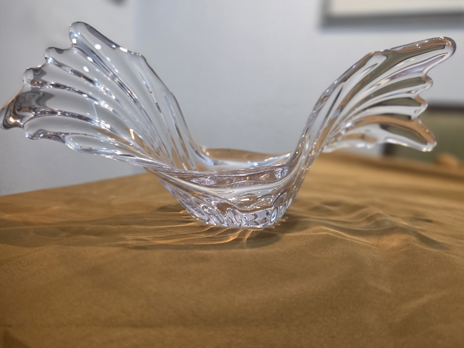 Gorgeous Art Vannes France Lead Crystal Centerpiece 15″ Wide Art Deco