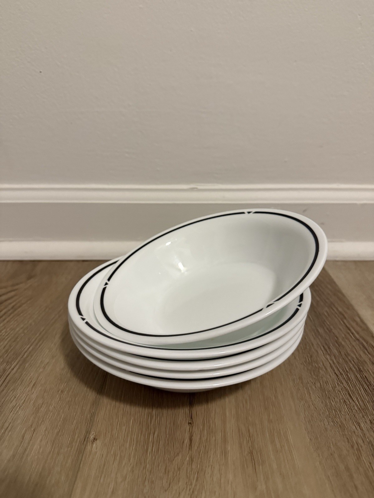 Set Of 5 Corelle Silk & Roses 7.25″ Coupe Soup Bowl Black Band w/ Triangles