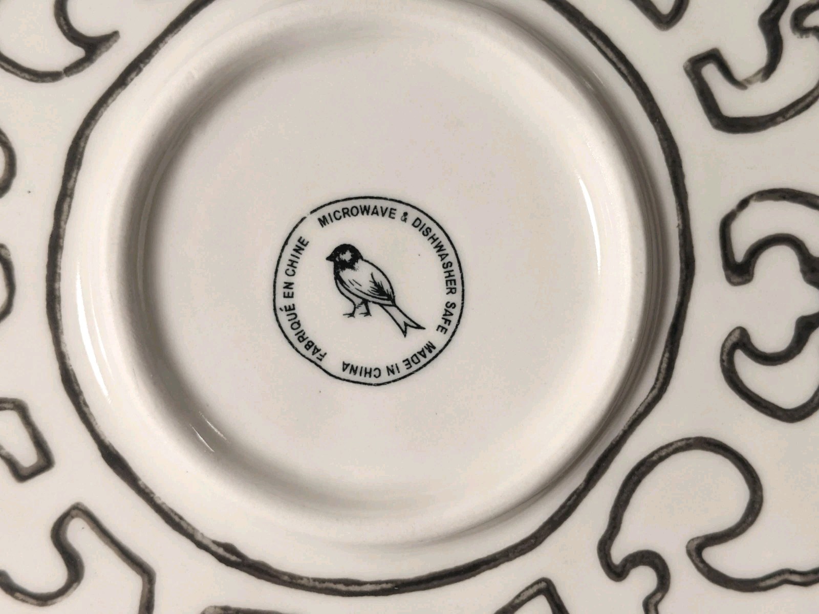 ANTHROPOLOGIE GLORIOSA Yellow Stoneware Dinner Plate 10.25 In