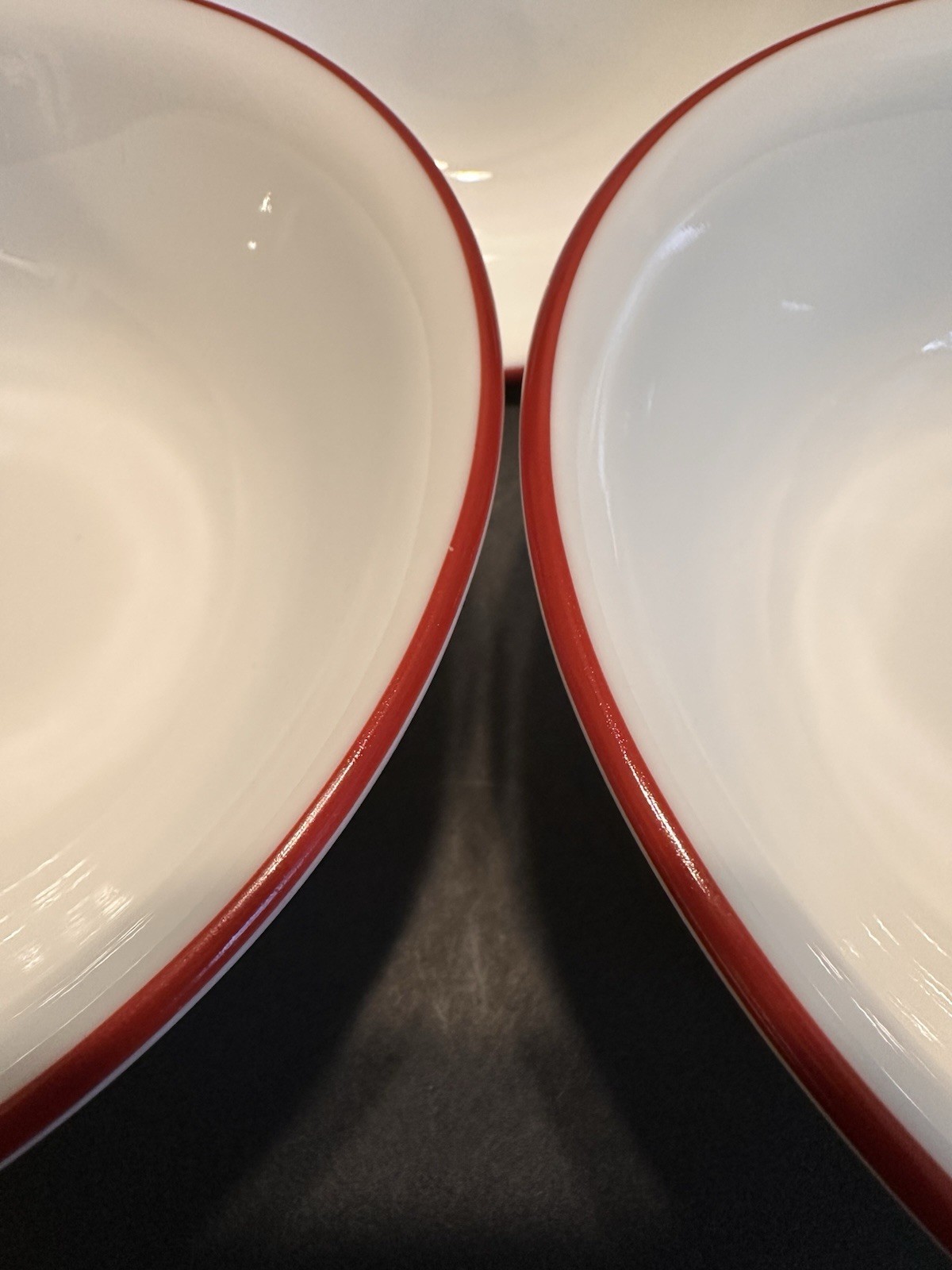 3 Corelle Splendor /Simple Line Cereal /Soup Bowls White with Red Trim 6 1/4″