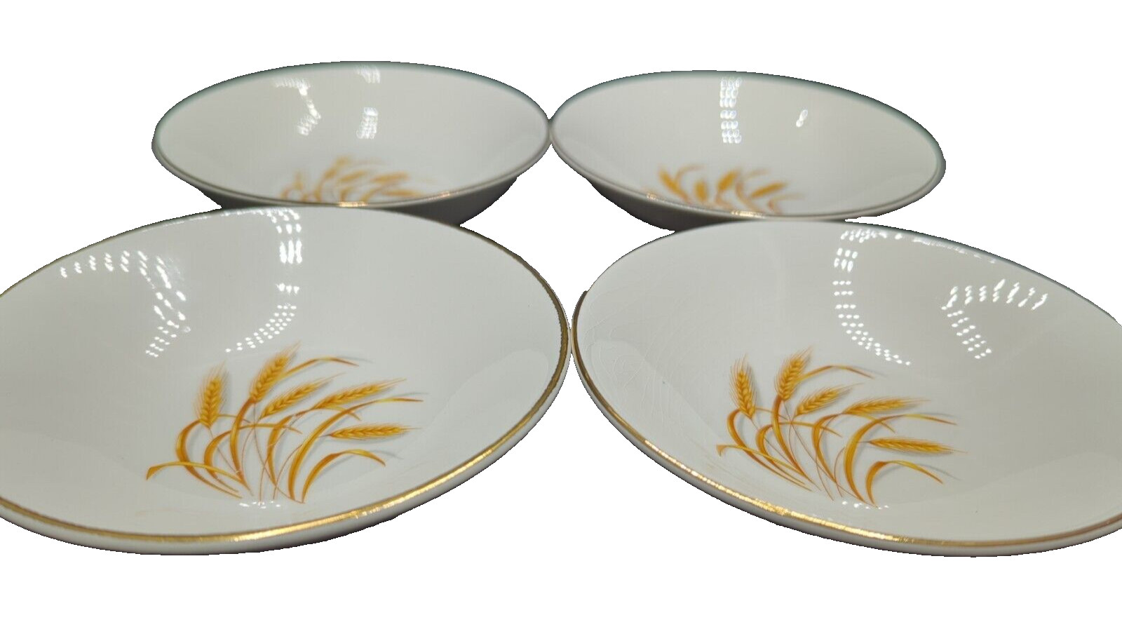 Set of 4 Homer Laughlin Golden Wheat Berry Dessert Bowls 22K Gold Trim USA READ