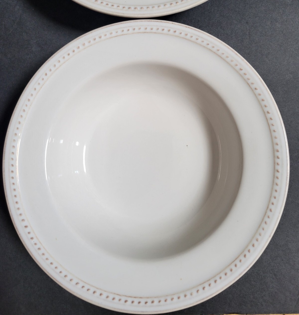 Set of 4 Sur La Table Large Rimmed Pasta Bowl 8 3/4” Beaded Edge Ivory UNUSED