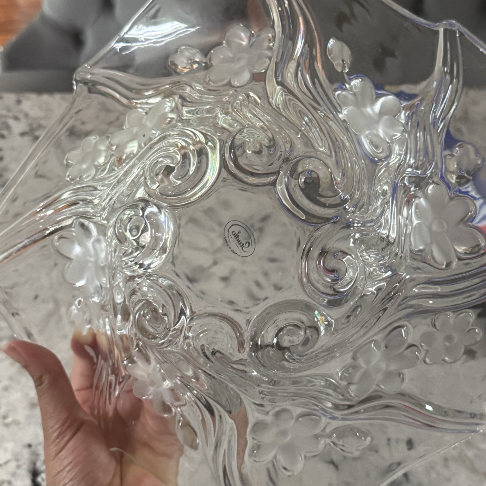 Studio silversmiths brand frosted floral crystal glass spiral bowl