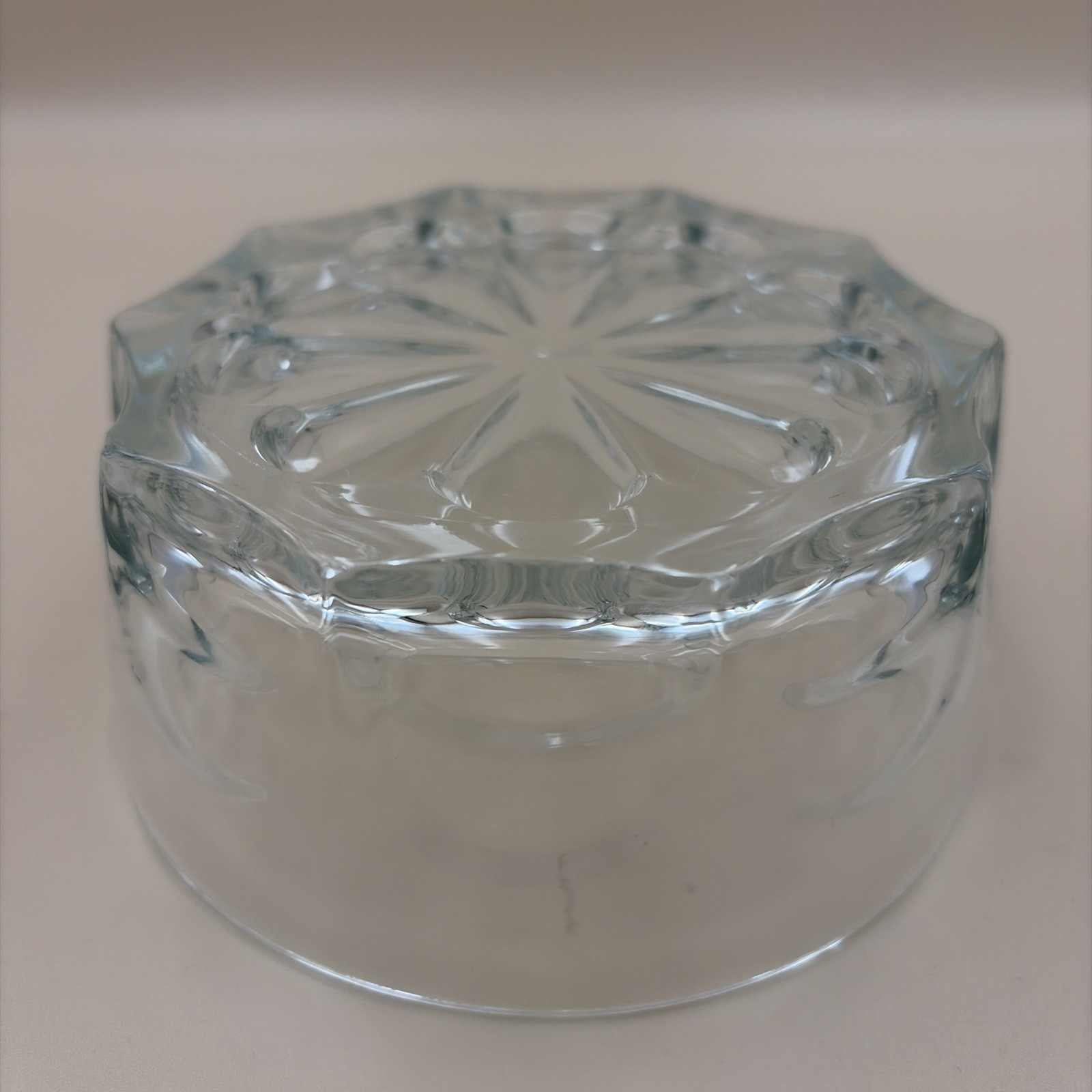 Mid Century Glass Dish Small Bowl SAINT GOBAIN FRANCE? Daisy Pattern 5.5 Inch