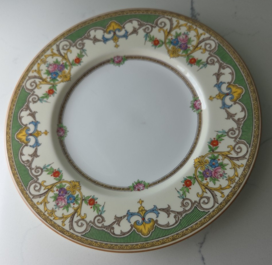 7 VINTAGE Mintons England KENORA GREEN 8 3/4 Plates Buy 1-7 Plates EUC