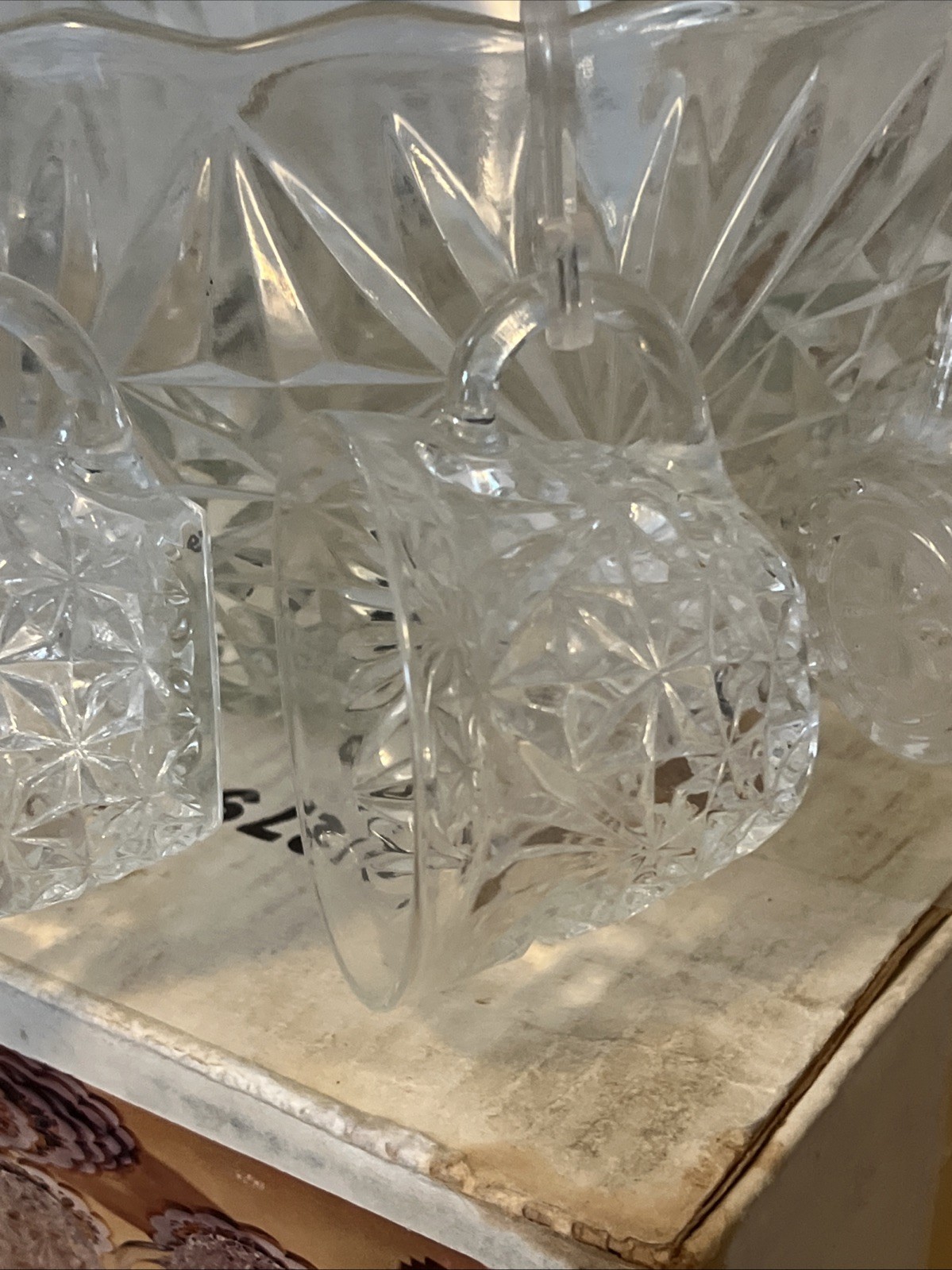 Vintage Anchor Hocking Arlington 16pc Punch Bowl Set Original Box 300/279C