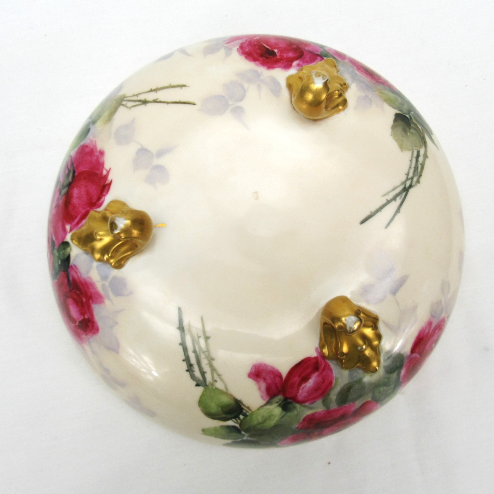 Antique Hand Painted tri Footed Bowl red roses with orated Gold Trim 9″