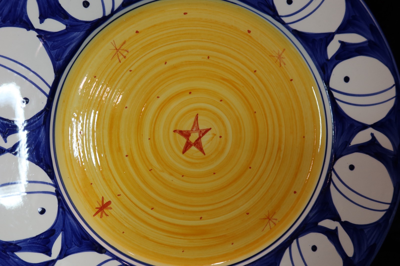 Portugal White Fish on Cobalt Blue Border Yellow Center 12 Pieces Hand Painted