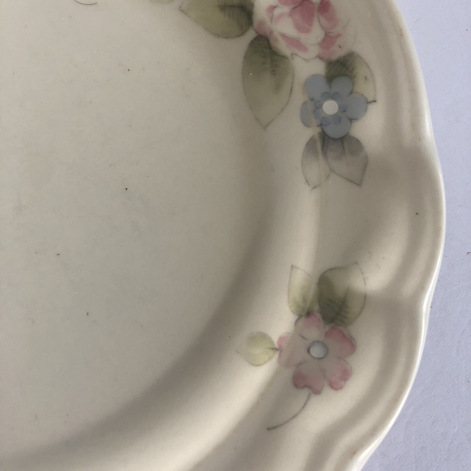 Vintage Pfaltzgraff Tea Rose Salad Plates 7.25″ USA Stoneware Ivory Set of 5