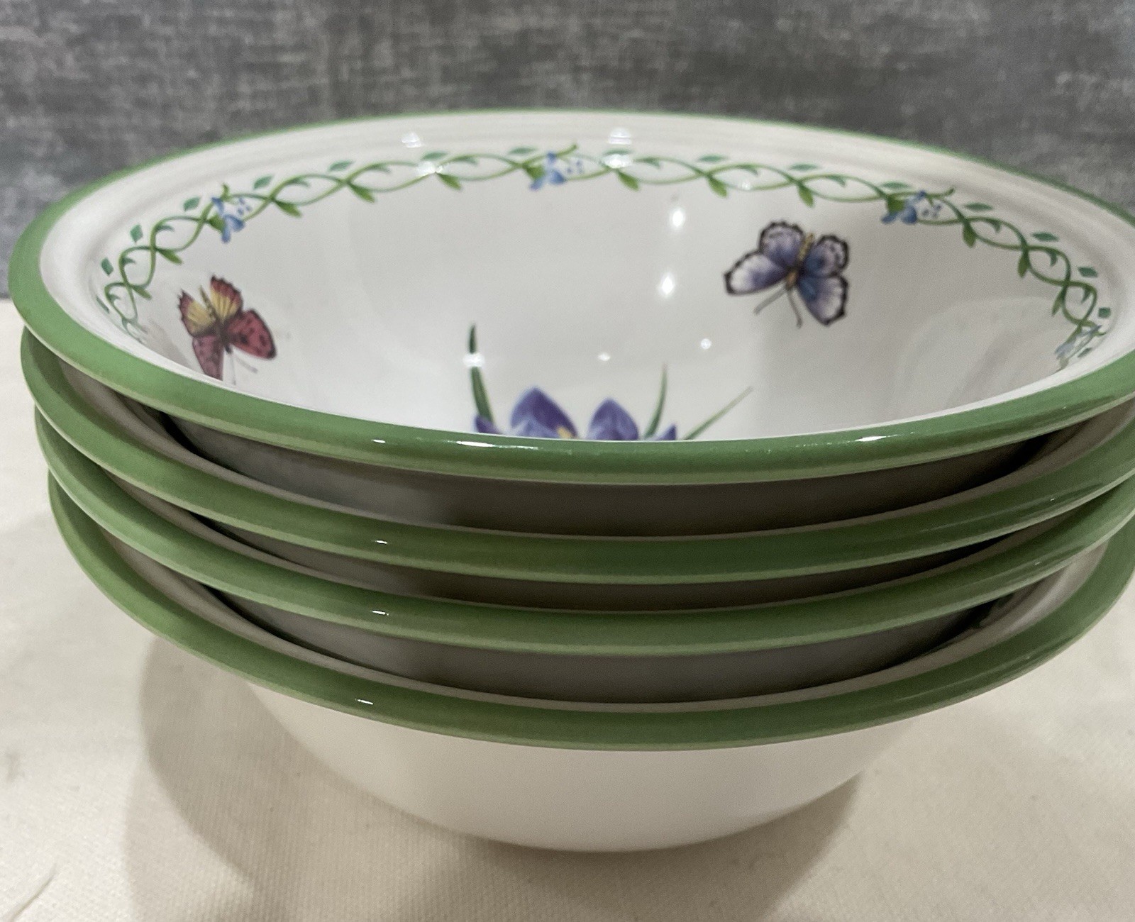 Set of 4 Studio Nova Garden Bloom Y2372 Fruit/Desert/Sauce Bowls 5 1/2″
