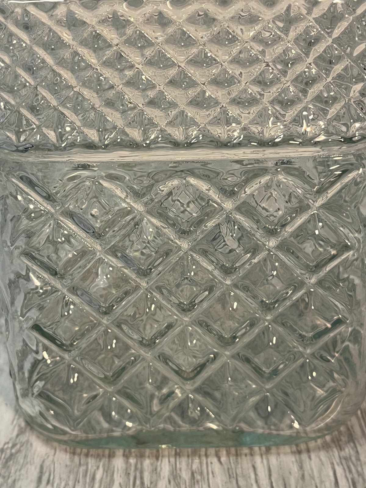 Vintage Anchor Hocking WEXFORD Diamond Pattern 9.5″ Glass Canister