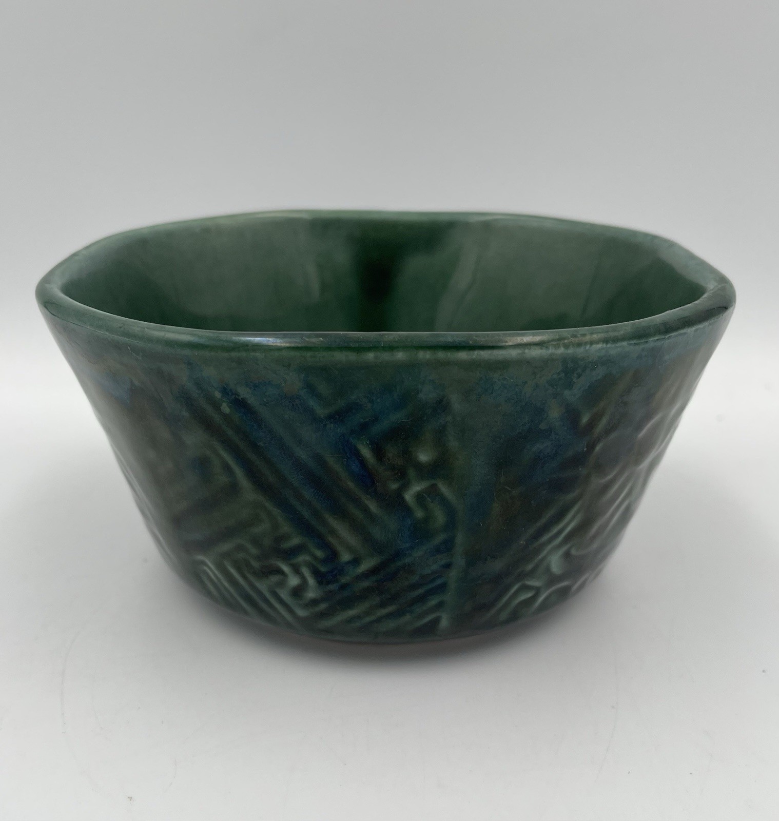 Hull Pottery USA F87 Bowl Dish Dark Green Drip Glaze Octagon 5.25” x 5.25” MCM