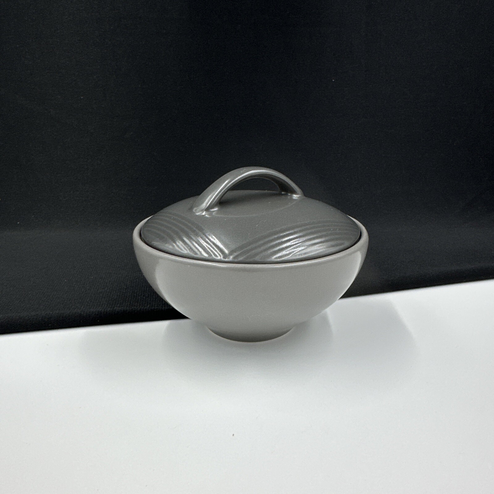 Mikasa Inner Peace CW305 (1) 2 1/8” Sugar Bowl & Lid Earthenware •PRISTINE•
