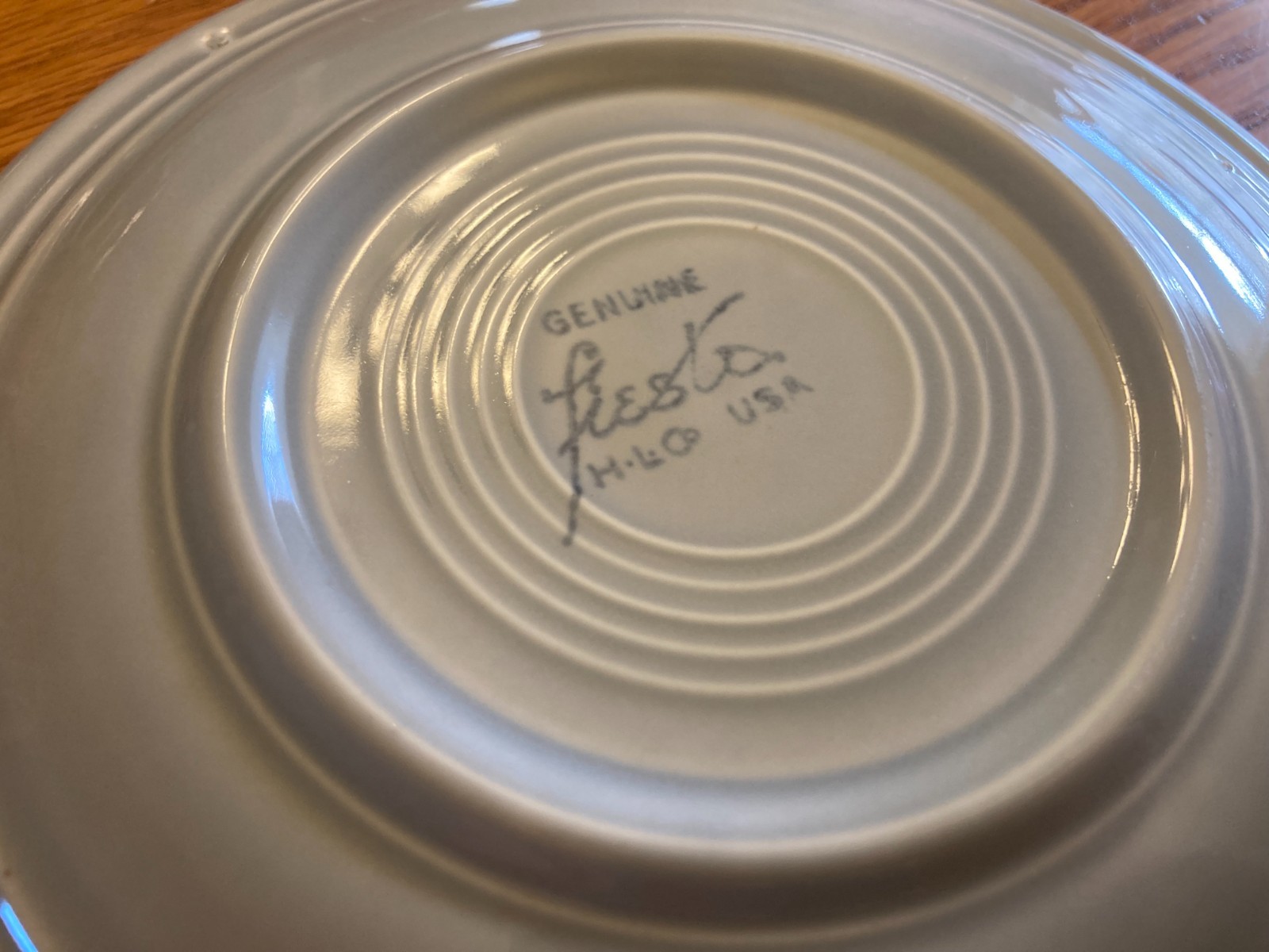 Vintage Fiestaware – 7″ (7 7/16″) salad plate in 1950s gray color (1951-1959)