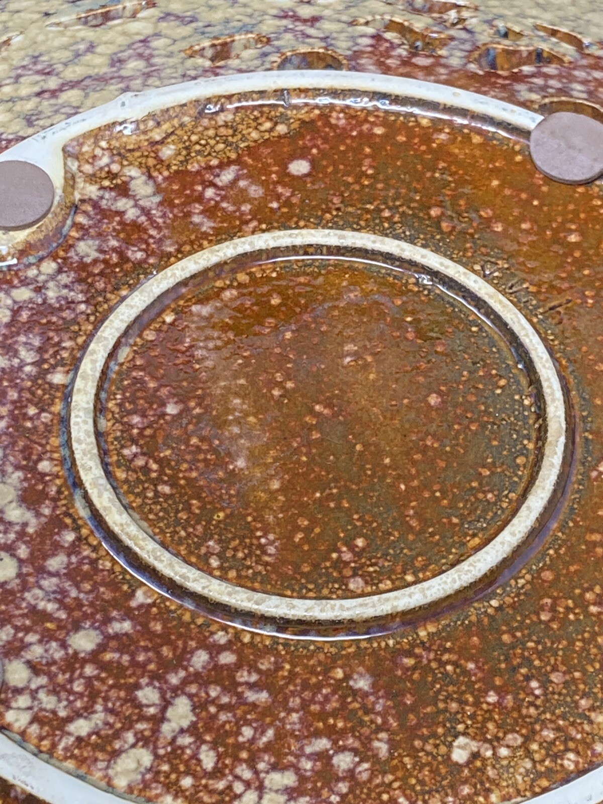 Decorative 11-3/4 inch plate