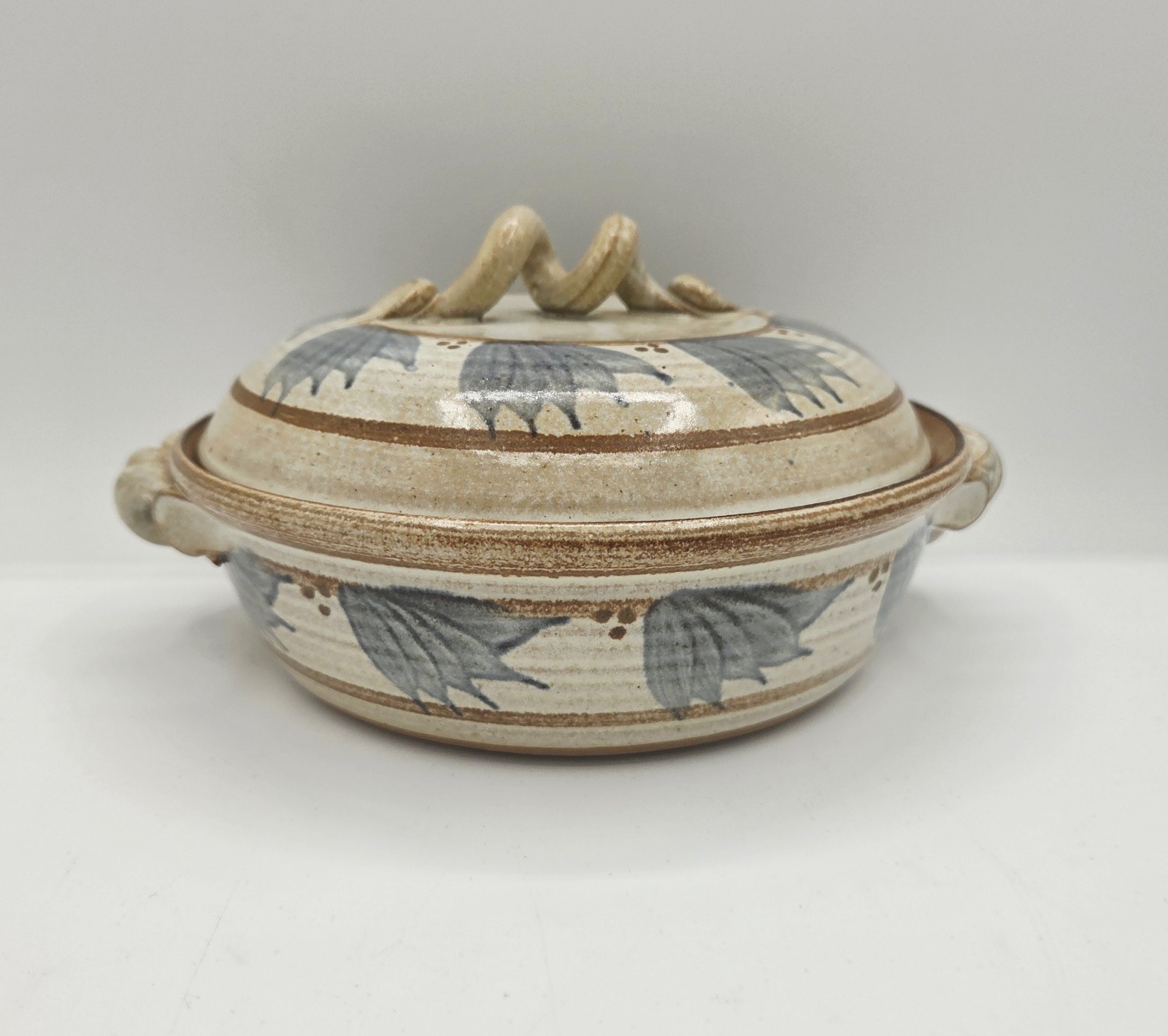 90s The Potter Daughter Charest Pottery 8 in Casserole Dish Lid Spiral Handles