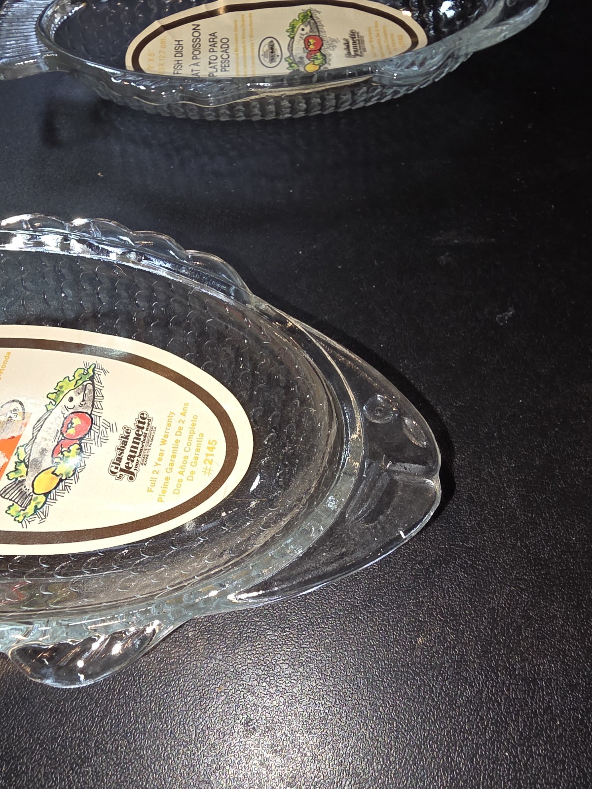 Set Of 2 Glasbake J2145 Fish Dish Shape dinner plates 9.5″ clear glass Jeannette
