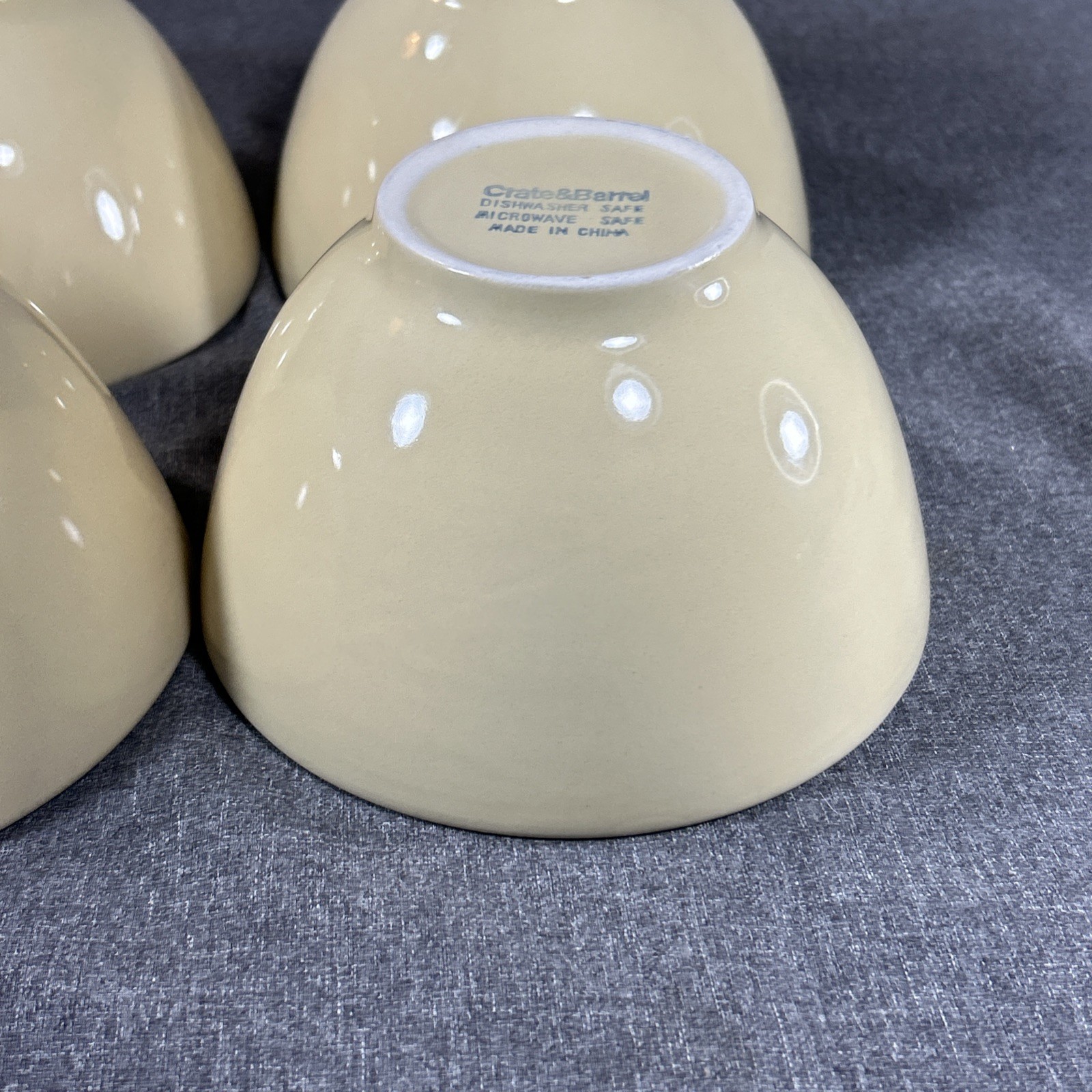 Crate And Barrel Yellow Bowls Soup Cereal Ice Cream Everyday 3.75″ Deep Set 4