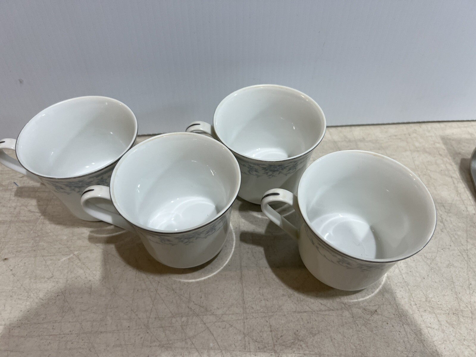 Vintage Sheffield Blue Whisper Porcelain Bone China 4 Tea Coffee Cups 1985 Japan