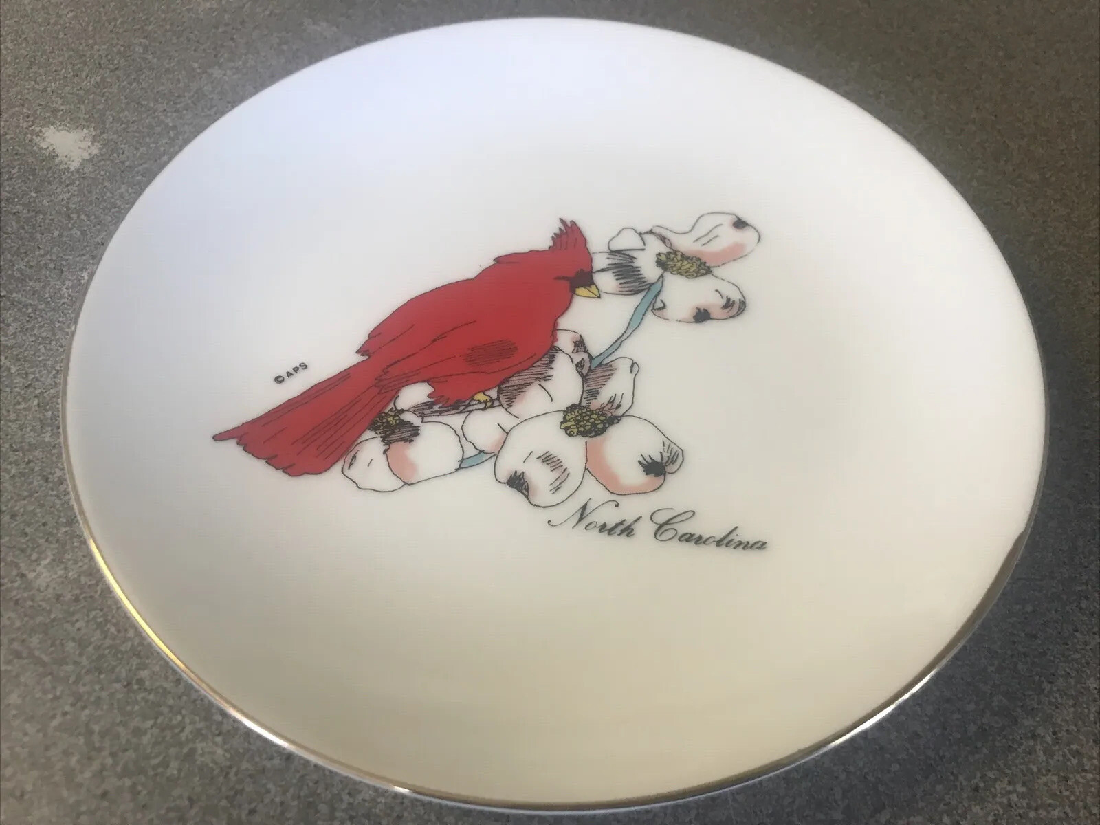 North Carolina NC plate, red bird cardinal , 7 /2”, Vintage, Japan