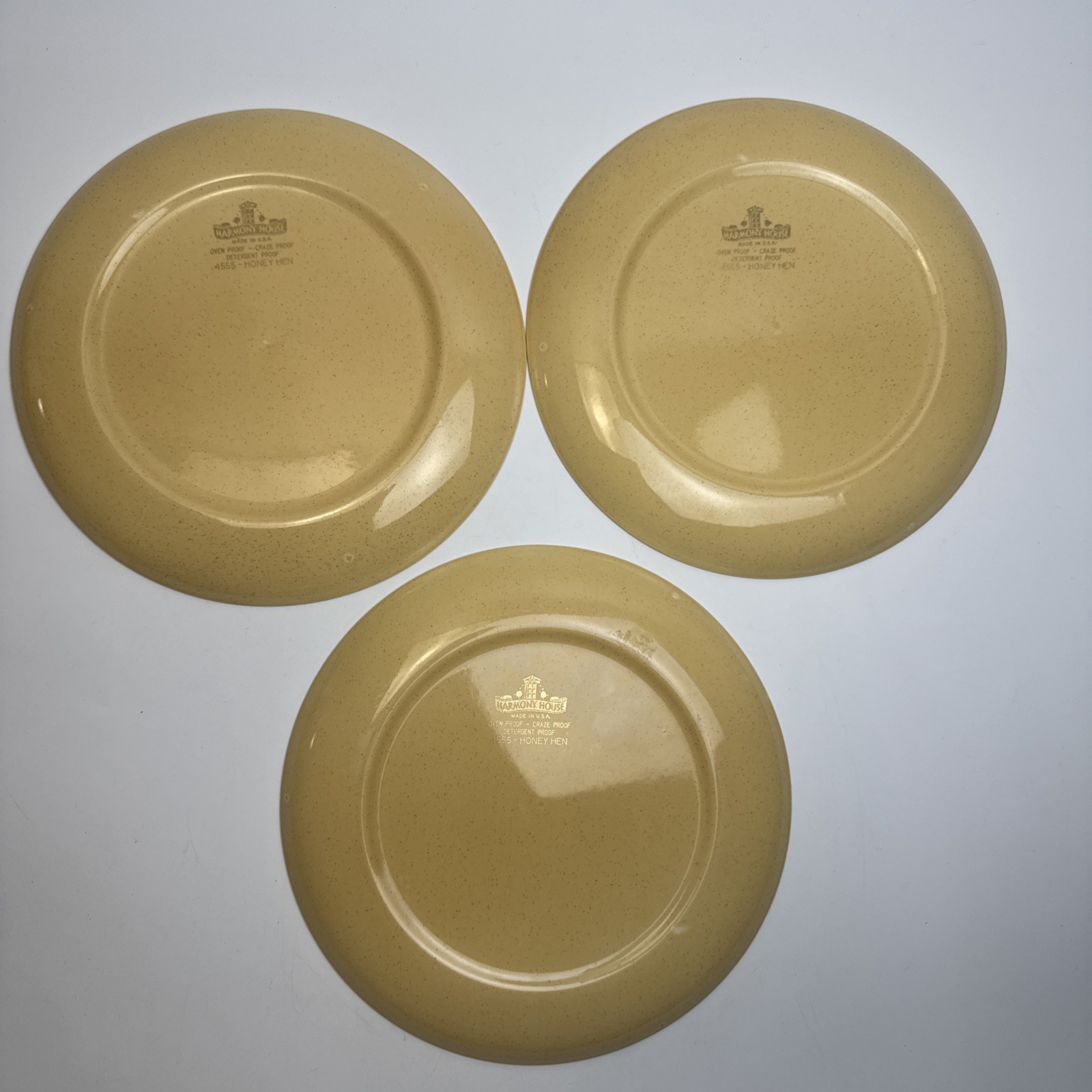 Set of 3 Vintage Harmony House Honey Hen Dinner Plates 10″ Rooster 1960’s